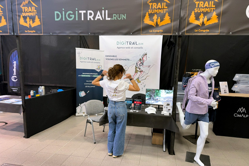 stand-digitrail-trail-summit